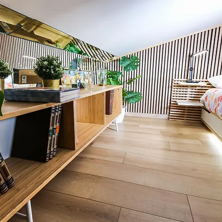 Διαμέρισμα Flytosuite It Con 35 3 Delux