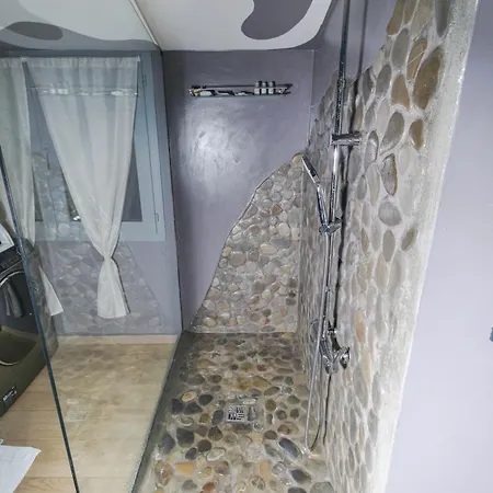 Διαμέρισμα Flytosuite It Con 35 3 Delux *