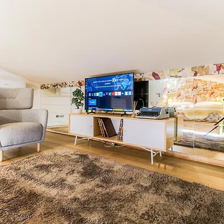 Flytosuite,com 25 Posti Letto Parcheggio Libero Aeroporto Bologna *