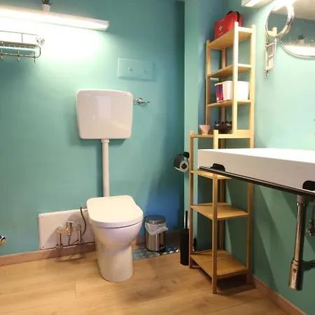 Flytosuite,com 25 Posti Letto Parcheggio Libero Aeroporto Bologna *