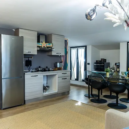 Flytosuite It Con 35 3 Delux Apartament *