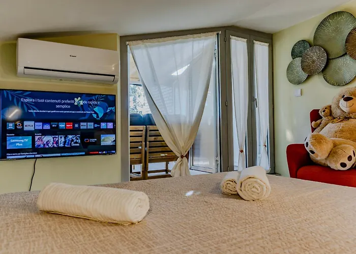 아파트 Flytosuite It Con 35 3 Delux 칼더라라디레노